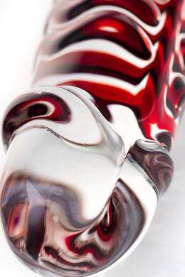 Стеклянный фаллос с мошонкой Sexus 16 см