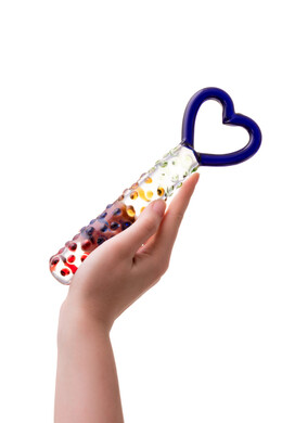 Фаллоимитатор из стекла с ручкой в форме сердца 22,5 см