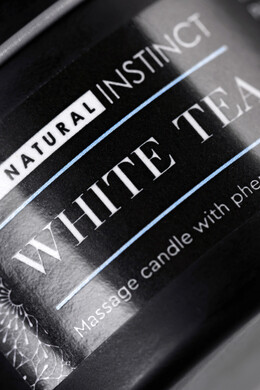 Массажная аромасвеча с феромонами Natural Instinct White Tea (70 мл)