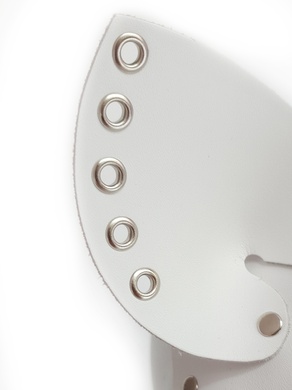 Маска кошечки из натуральной кожи с люверсами белая Erotoys Fetish line, Ero-93w