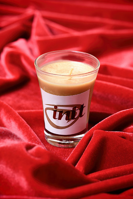 Массажная свеча для поцелуев Intt со вкусом Нутеллы (30 мл)