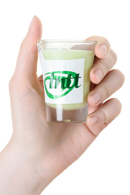 Массажная свеча для поцелуев c ароматом мяты Intt (30 мл)