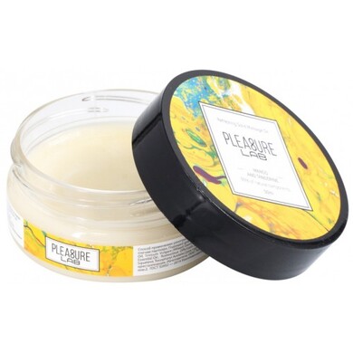 Твёрдое массажное масло с ароматом манго и мандарина и эфирным маслом-афродизиаком лайма Pleasure Lab Refreshing (50 мл)