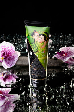 Съедобный массажный крем с ароматом груши и зеленого чая Shunga Pear & Exotic Green Tea (200 мл)