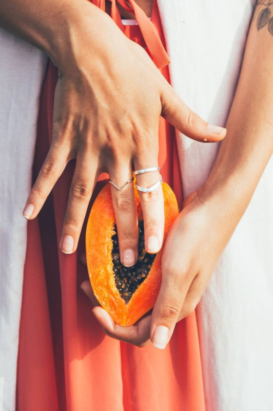 Помощь из интимного магазина: как аксессуары могут пробудить желание и компенсировать слабую половую конституцию