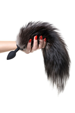 Анальная втулка Toyfa с хвостом чернобурой лисы силиконовая черная, размер S