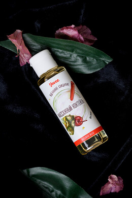 Масло для массажа Yovee Массажный коктейль с ароматом пина колады (50 мл)