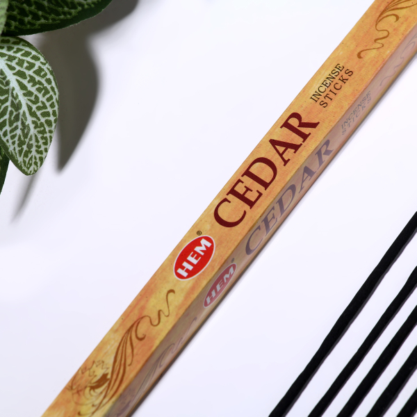 Благовония HEM "Cedar" (8 палочек)