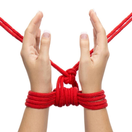 Красная веревка для бондажа Fetish Bondage Rope 10 метров