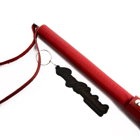 Флоггер с красной ручкой